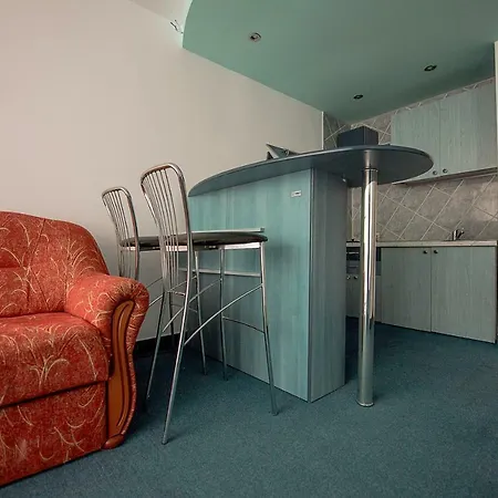Cristal Hotel 2*